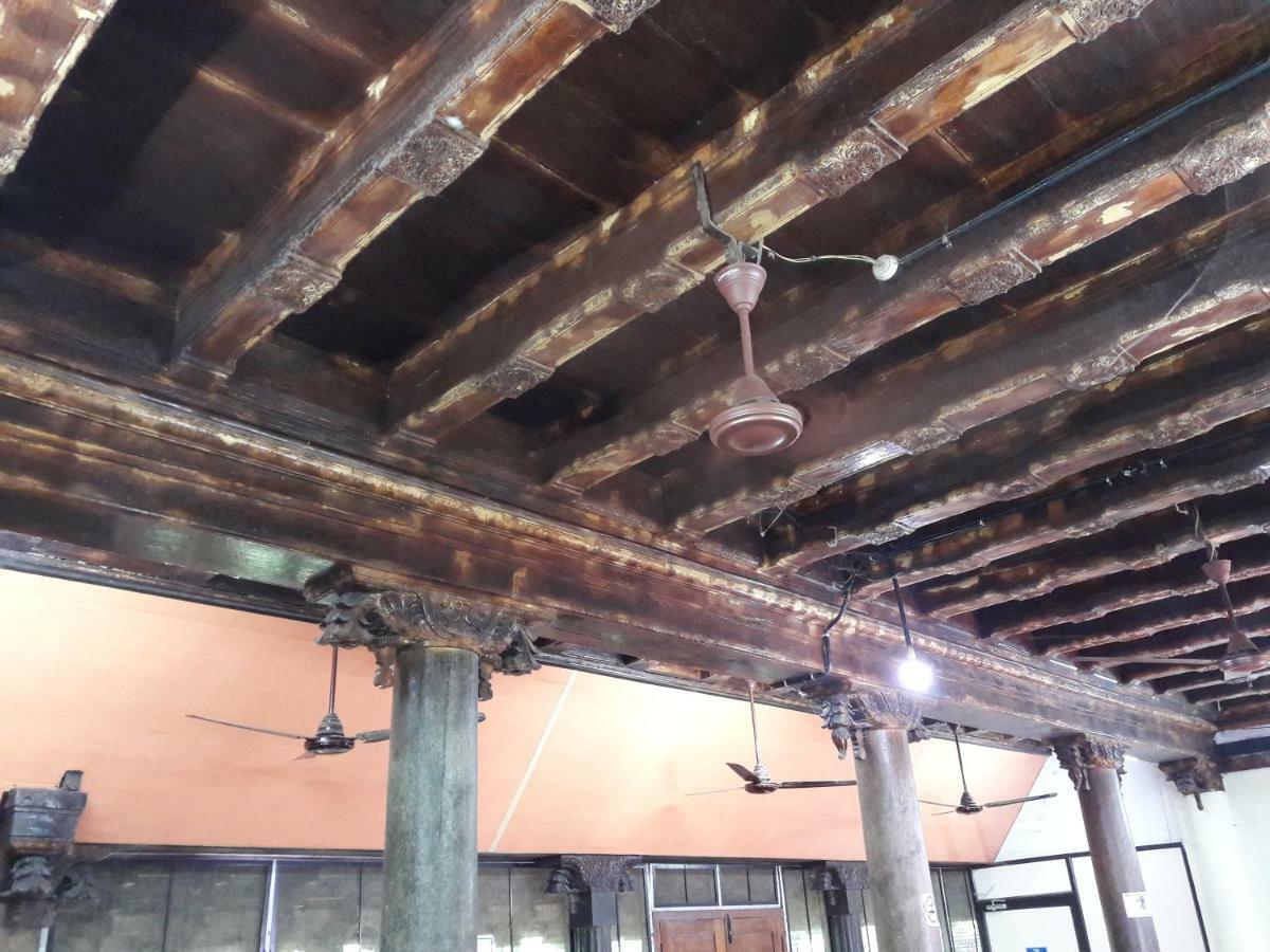 Devasthanam Lodge Thiruvananthapuram Exterior foto